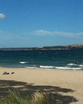 Kitesurfing
