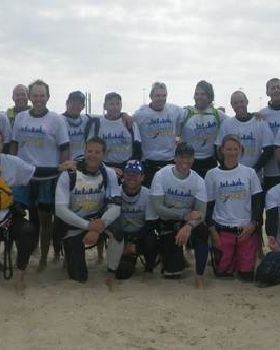 Kitesurfing Across the Bay participants