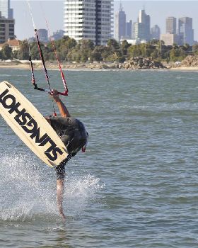 new 9 metre airush razor