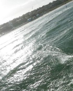 Kitesurfing at Aspendale