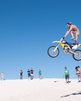 Kitesurfing