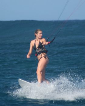 kitesurfing namotu is bws team