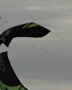 Kitesurfing