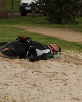 Kitesurfing