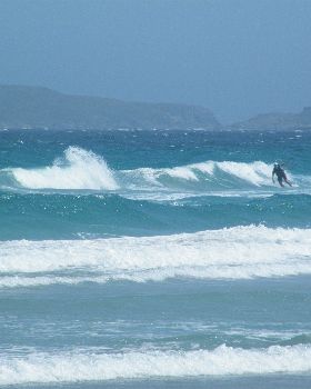 Kitesurfing