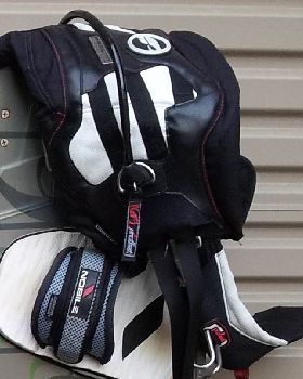 lost samll kiteseat pro harness