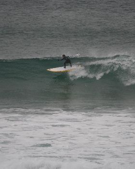 Kitesurfing