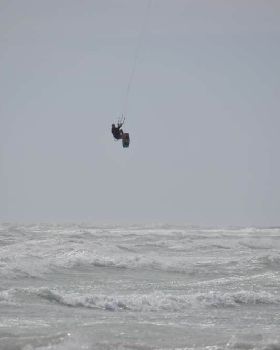 Forty knot southies (21)