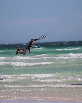 Kitesurfing