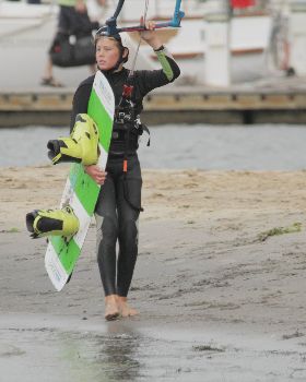 Kitesurfing