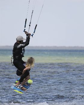 Kitesurfing