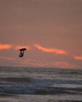 Kitesurfing