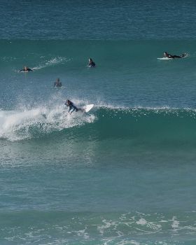 Kitesurfing