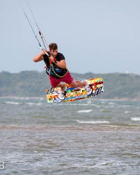 Adrenalin Naish Demo