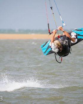 Adrenalin Naish Demo