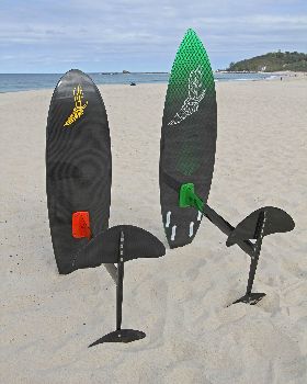 Kitesurfing