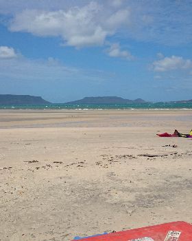 Australian Kite Safari