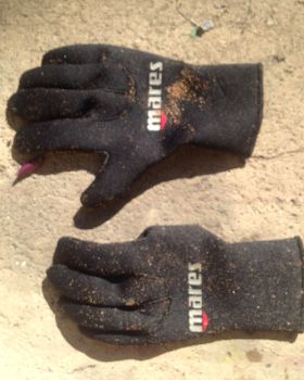 Mares gloves