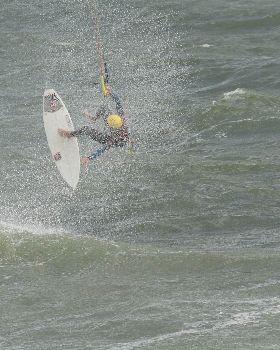 Kitesurfing