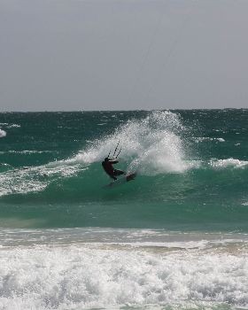 Kitesurfing