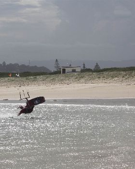 Kitesurfing