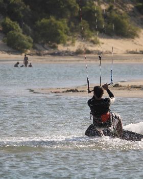 Kitesurfing