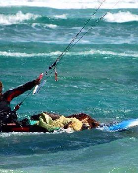 Kitesurfing