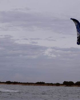 Kitesurfing