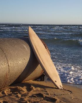 Kitesurfing