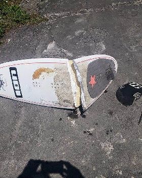 broken rocket fish