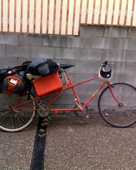 Tandem kite transporter