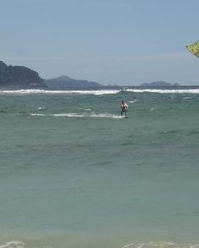 Kitesurfing