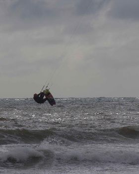 Kitesurfing