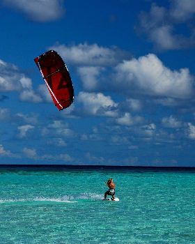 WindSwell Kitesurfing Tours