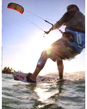 Kitesurfing