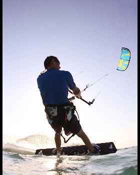 Kitesurfing