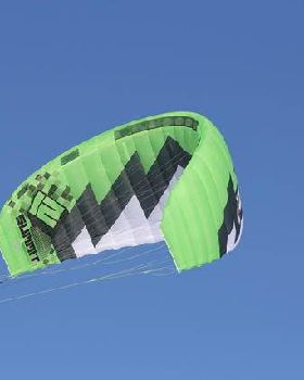 Ozone Summit snowkite