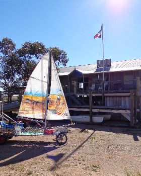 lake eyre yacht club