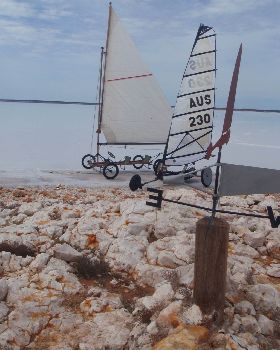 aus230