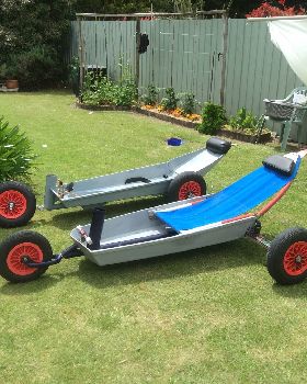 Mini yachts