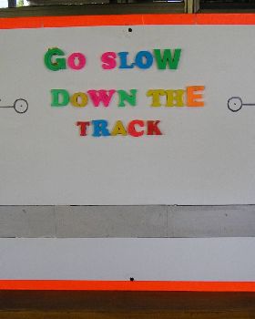 sign to Lake Gillies
