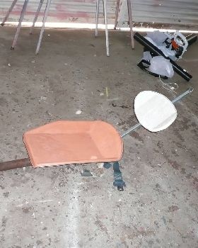 small, light wieght seat for landyacht/kite buggys suitable for posting via Aus Post