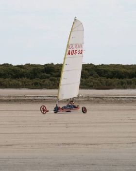 some land yachts at port gawler today sunday 6th April 2008
