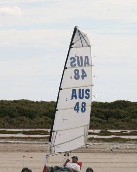 some land yachts at port gawler today sunday 6th April 2008