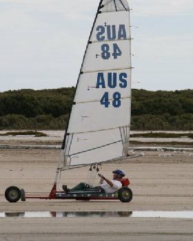 some land yachts at port gawler today sunday 6th April 2008