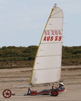 some land yachts at port gawler today sunday 6th April 2008