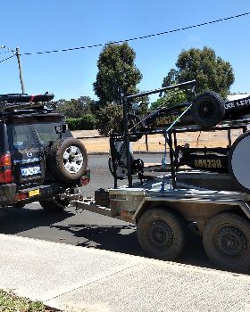 AUS230 ready to leave for scratch meeting