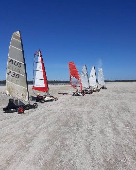 sailing lake Wallyungup