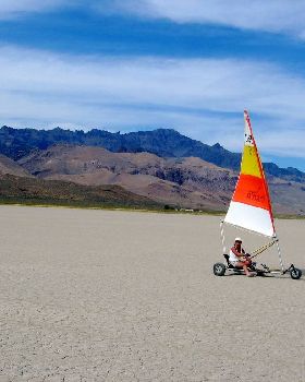 Sailing on the Alvord Desert 