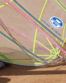 windsurfer boom rigging 1